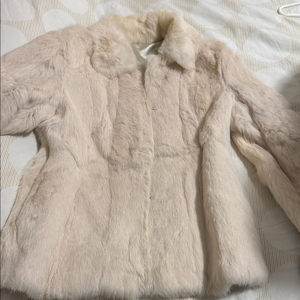 Elegant Cream Faux Fur Coat